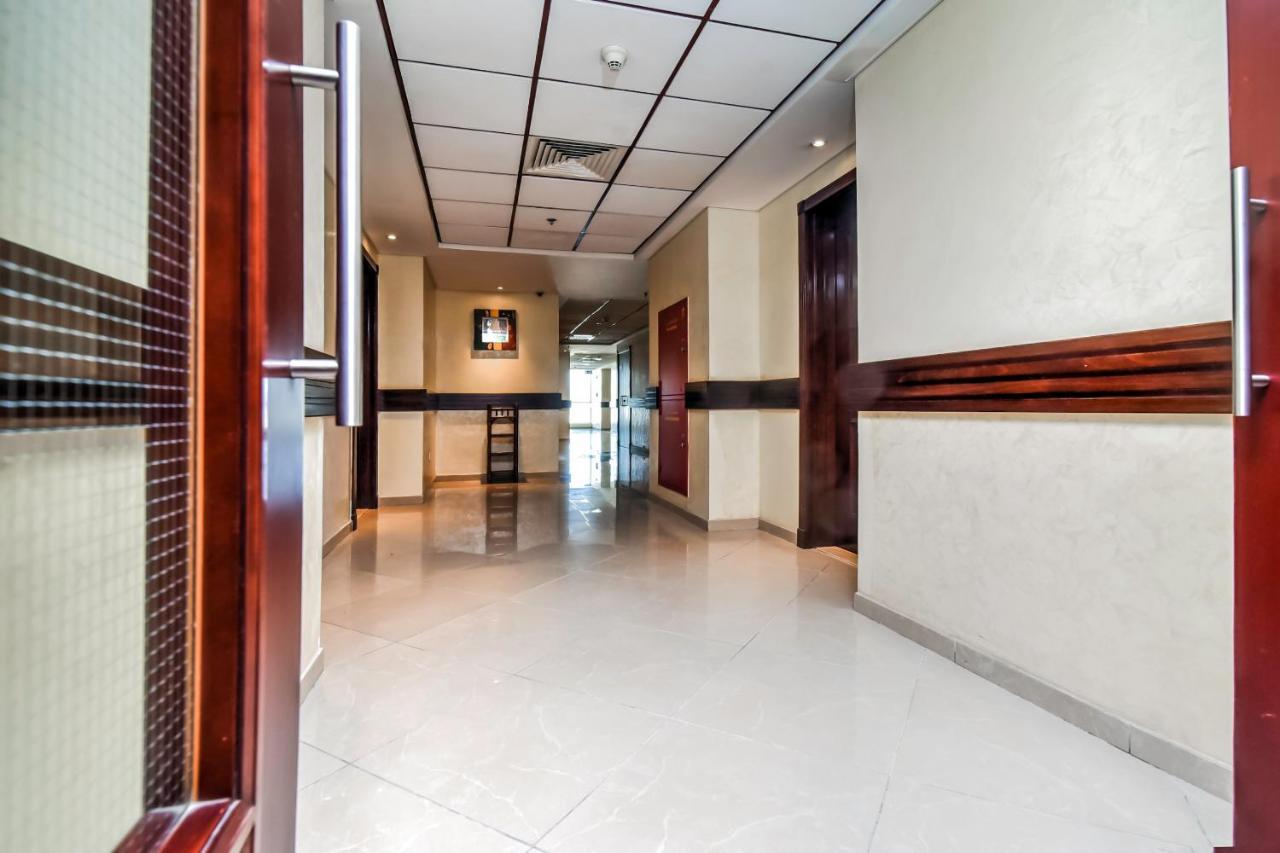 Parkside Hotel Apartment Дубай Екстер'єр фото